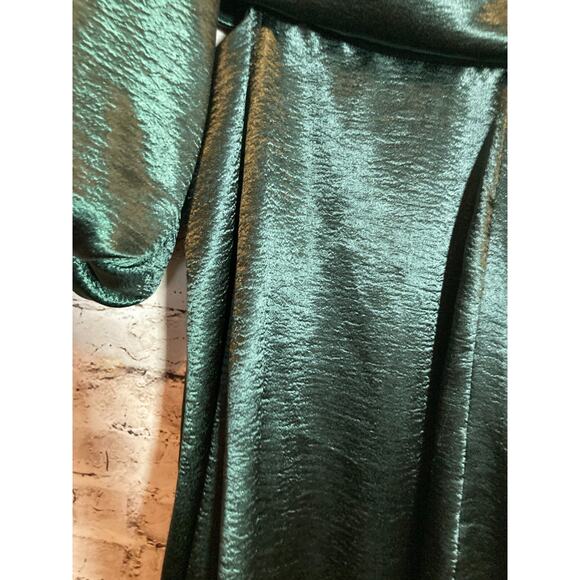 She + Sky Milkmaid Dress Womens Medium Forest Green Satin Dark Romantic Cutout - Picture 8 of 16